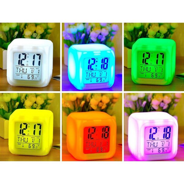 Relógio Cubo Digital Led Colorido Alarme Despertador - Imagem 3